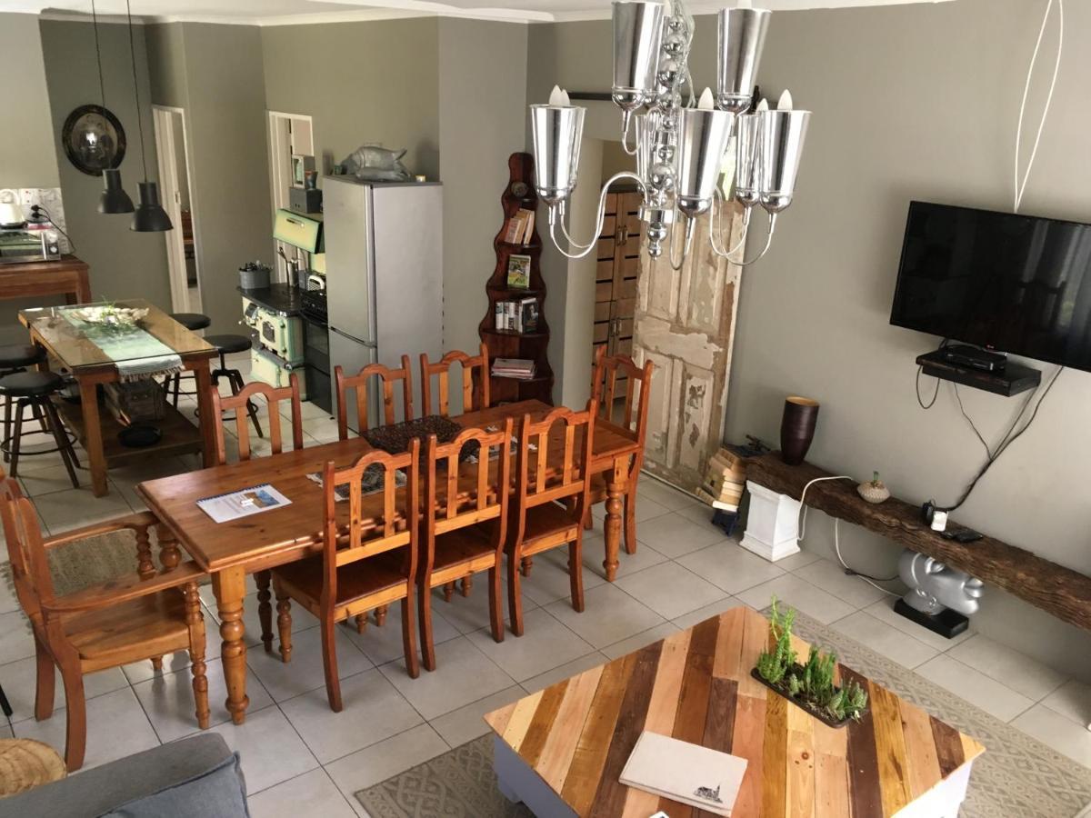 Spinoza Self Catering Accommodation Windhoek Luaran gambar