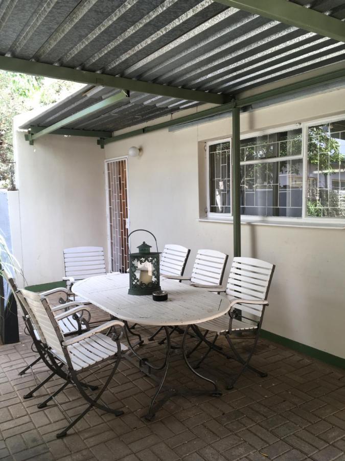 Spinoza Self Catering Accommodation Windhoek Luaran gambar