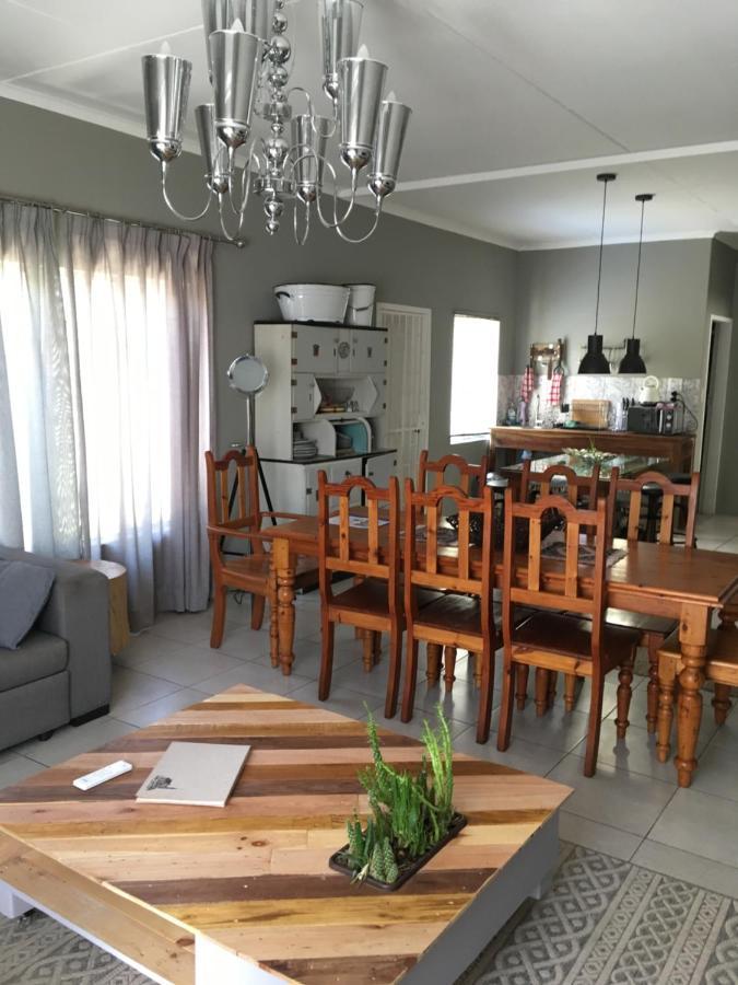 Spinoza Self Catering Accommodation Windhoek Luaran gambar