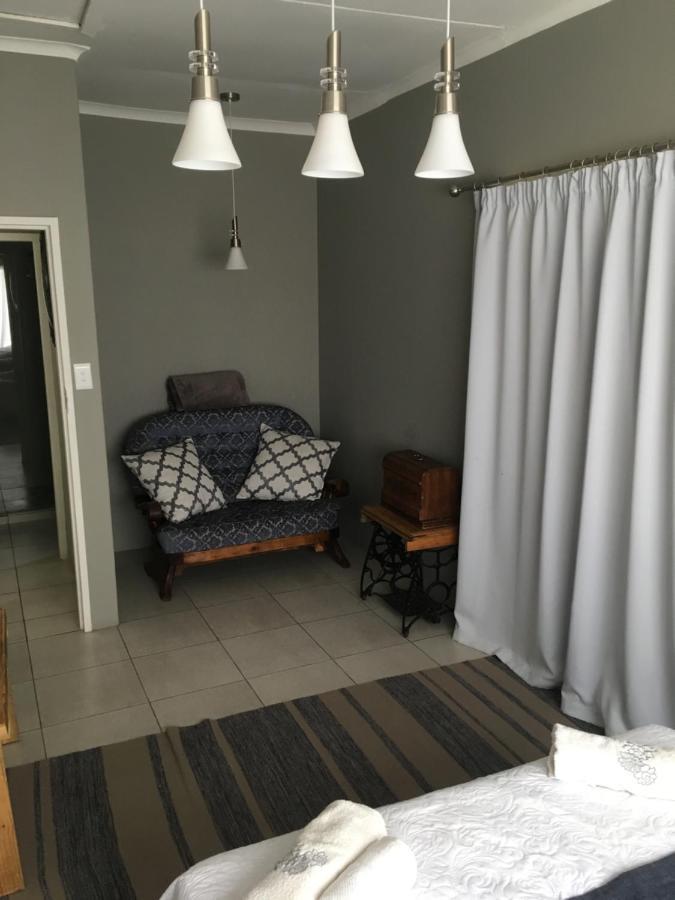 Spinoza Self Catering Accommodation Windhoek Luaran gambar