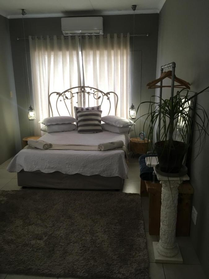 Spinoza Self Catering Accommodation Windhoek Luaran gambar